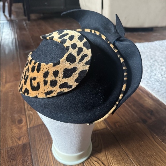 VTG OSCAR DE LA RENTA  MILLINERY Ladies Hat